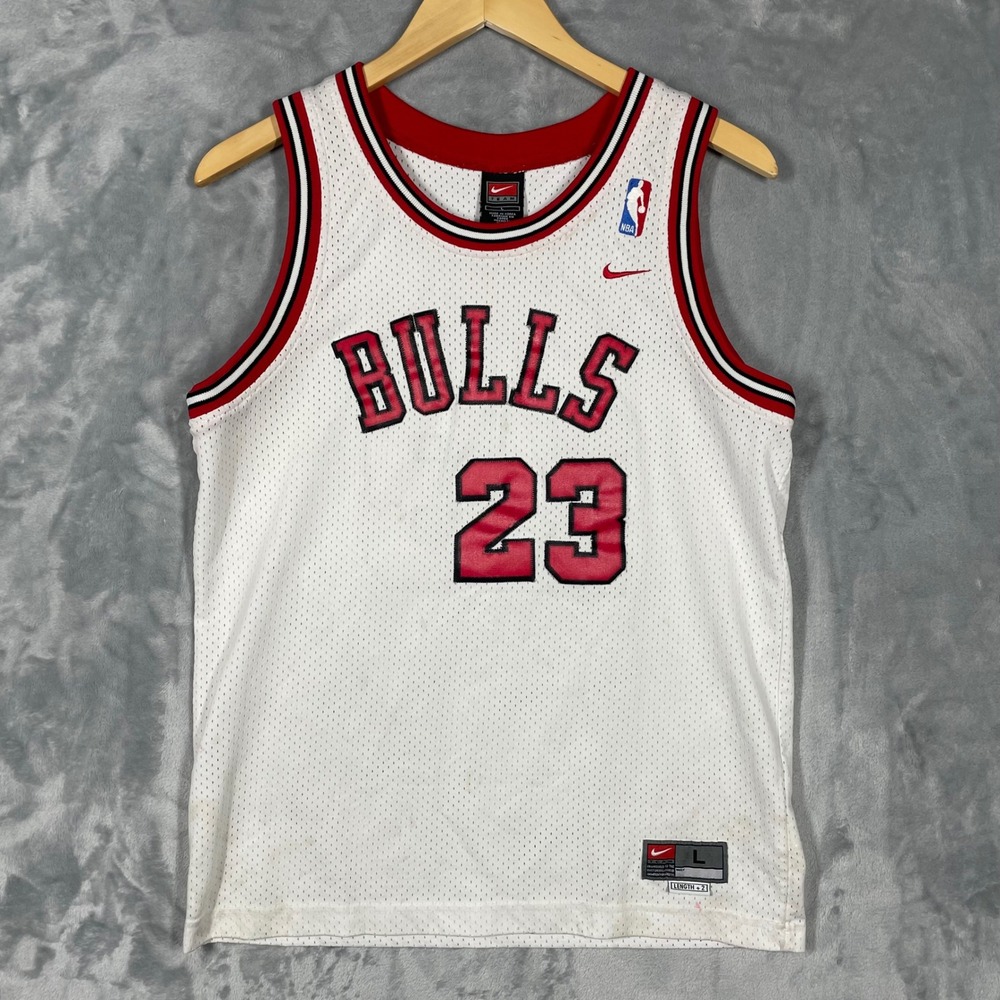 Nike Chicago Bulls Michael Jordan 23 Jersey Mens L Length +2 NBA Vintage  FLAW